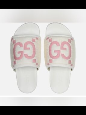 Gucci White Slides with Pink GG Logo